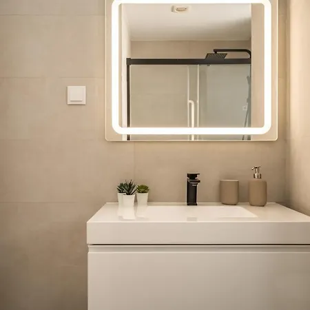 Akicity Fun Apartment *